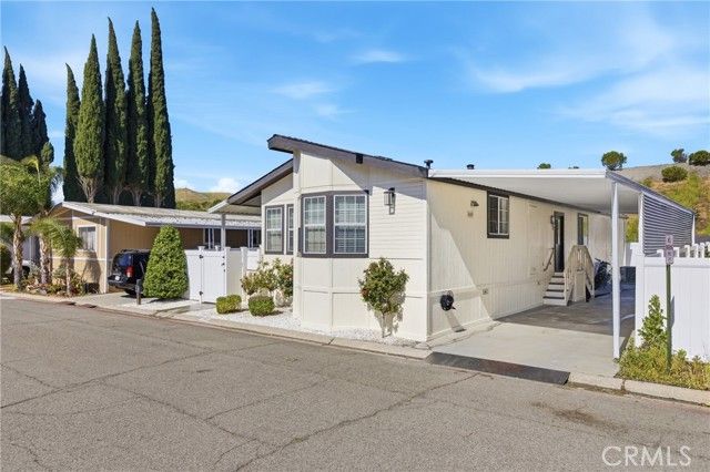 4901 Green River 288, Corona, CA 92880