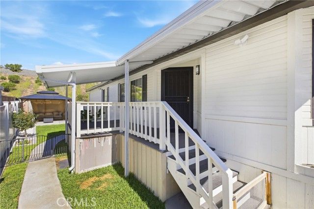 4901 Green River 288, Corona, CA 92880