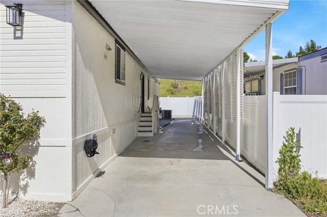 4901 Green River 288, Corona, CA 92880