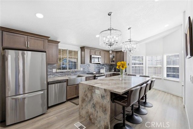 4901 Green River 288, Corona, CA 92880