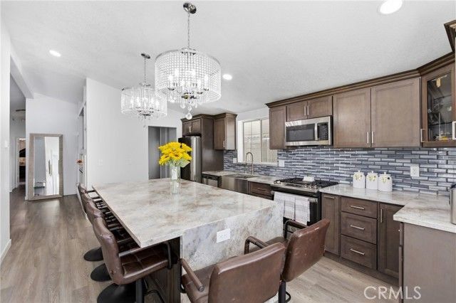 4901 Green River 288, Corona, CA 92880