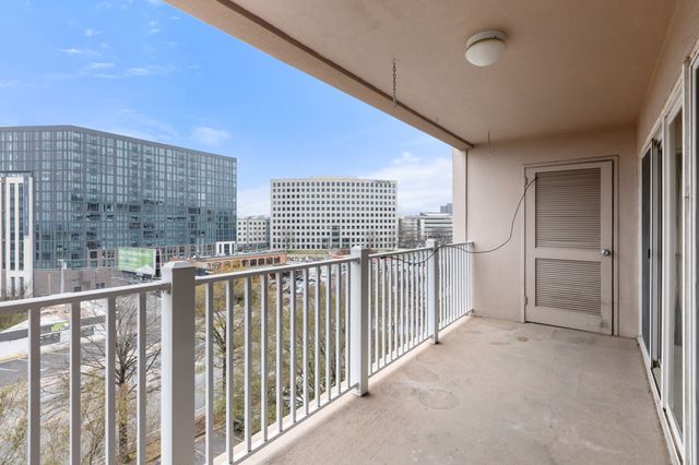 3415 West End Ave Apt 608, Nashville, TN 37203