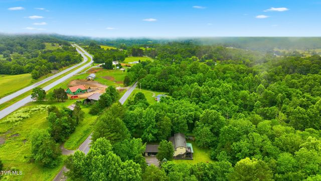 2425 Seminary Church Loop, Big Stone Gap, VA 24219