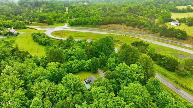 2425 Seminary Church Loop, Big Stone Gap, VA 24219