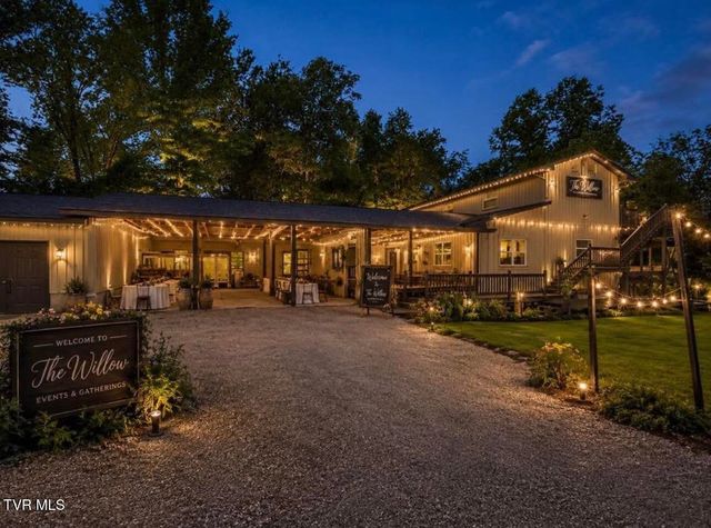 2425 Seminary Church Loop, Big Stone Gap, VA 24219