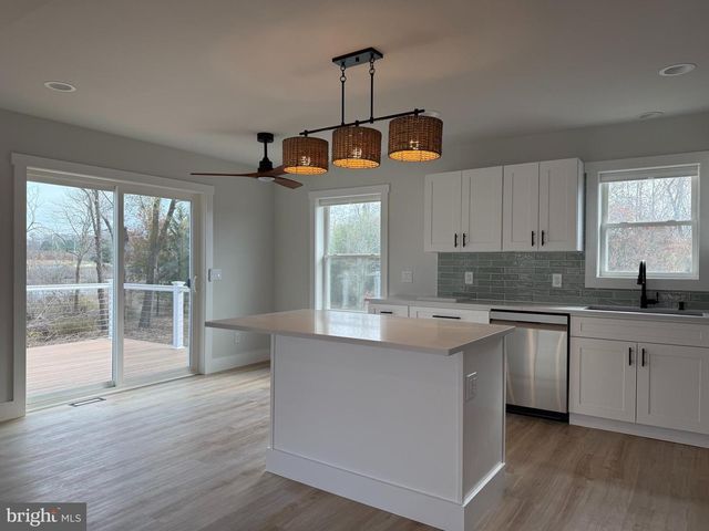 44A CEDAR BEACH RD, Milford, DE 19963