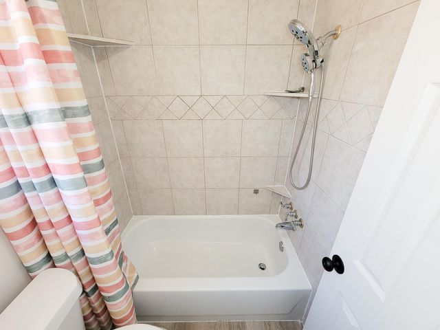 10102 Park Lane, La Porte, TX 77571