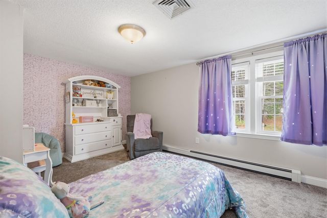 4 Cedar Lane, Bow, NH 03304