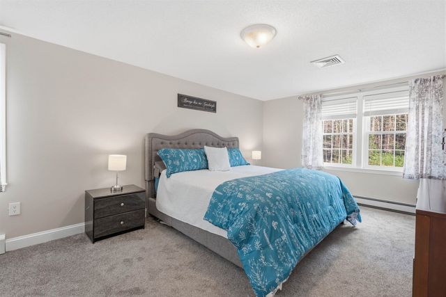 4 Cedar Lane, Bow, NH 03304