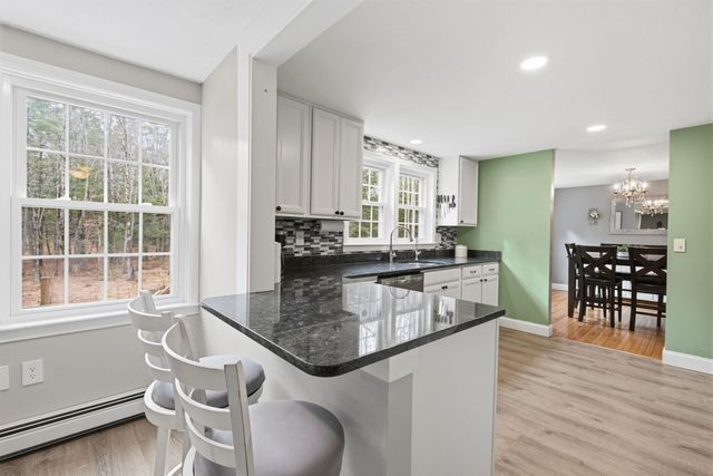 4 Cedar Lane, Bow, NH 03304