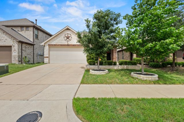 2550 Pettus Drive, Forney, TX 75126