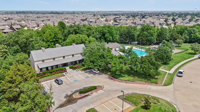 2550 Pettus Drive, Forney, TX 75126