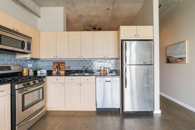 1620 S Michigan Avenue 919, Chicago, IL 60616