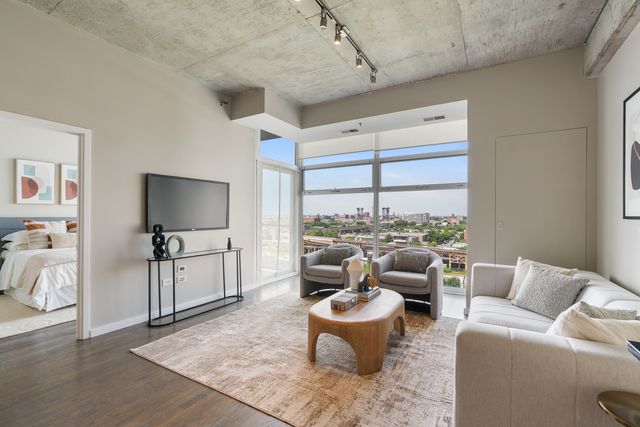 1620 S Michigan Avenue 919, Chicago, IL 60616