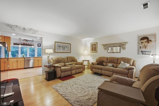93 Sunset Road, Montgomery Twp., NJ 08502