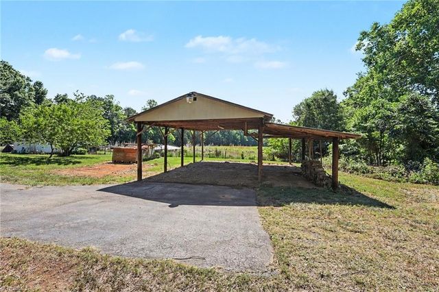 378 Jones Road, Asheboro, NC 27205