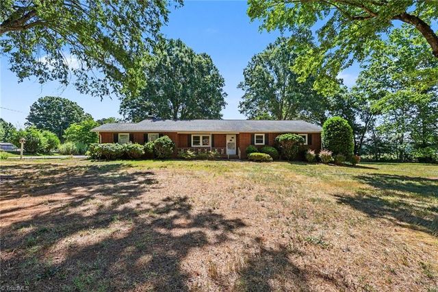 378 Jones Road, Asheboro, NC 27205