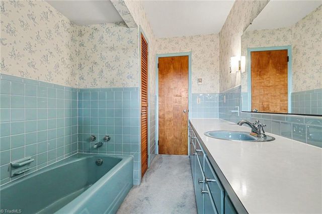 378 Jones Road, Asheboro, NC 27205