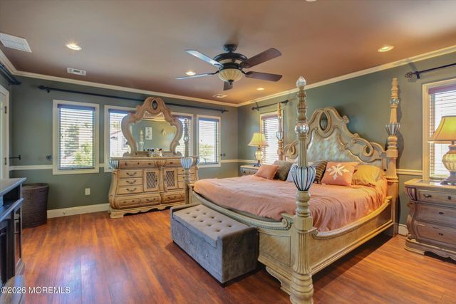 1 Hillside Avenue, Hazlet, NJ 07734