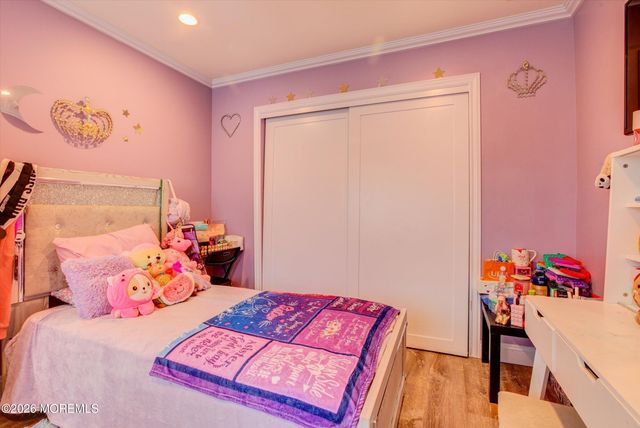 1 Hillside Avenue, Hazlet, NJ 07734