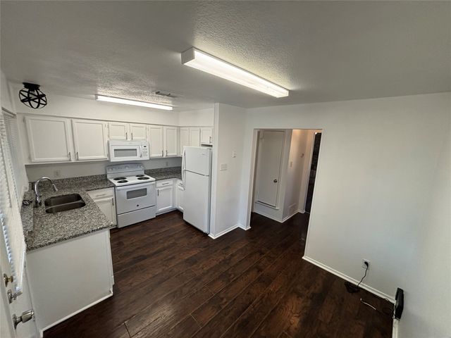 801 Bluebonnet Drive A, Keller, TX 76248