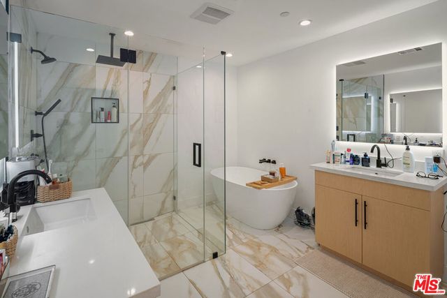 16740 Otsego Street, Los Angeles, CA 91436