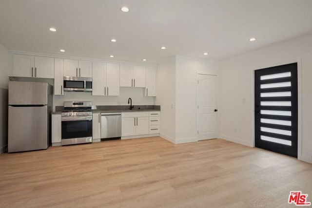 16740 Otsego Street, Los Angeles, CA 91436