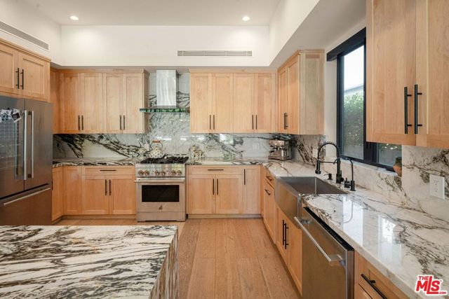 16740 Otsego Street, Los Angeles, CA 91436