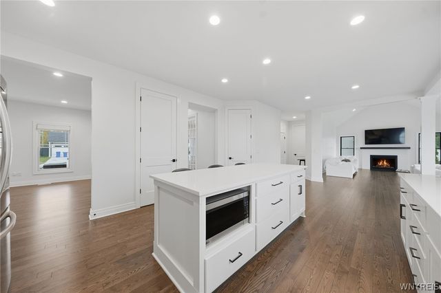 141 Canalview Terrace, Amherst, NY 14228
