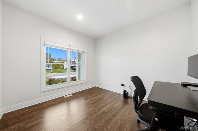 141 Canalview Terrace, Amherst, NY 14228