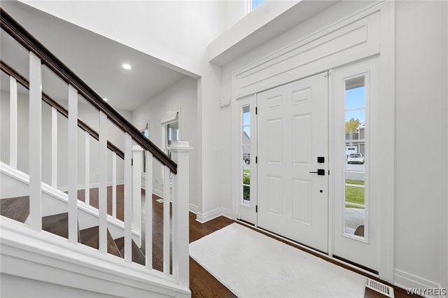 141 Canalview Terrace, Amherst, NY 14228