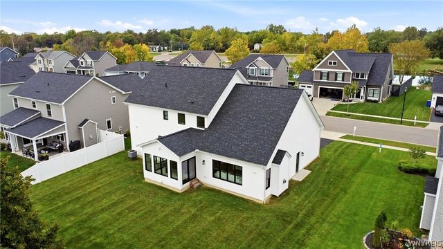 141 Canalview Terrace, Amherst, NY 14228