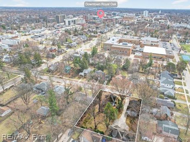 410 Crane Avenue, Royal Oak, MI 48067