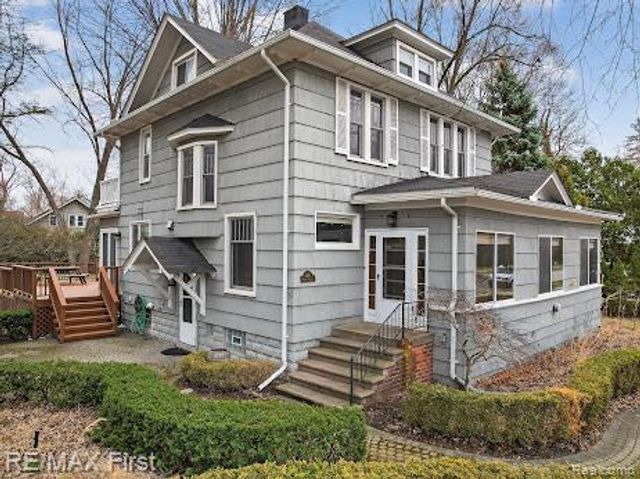 410 Crane Avenue, Royal Oak, MI 48067