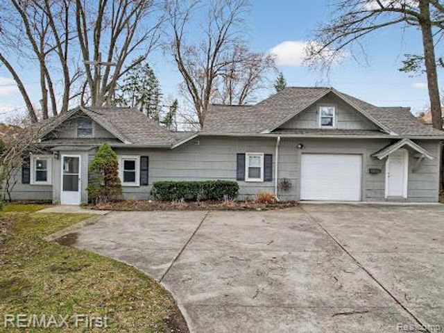 410 Crane Avenue, Royal Oak, MI 48067