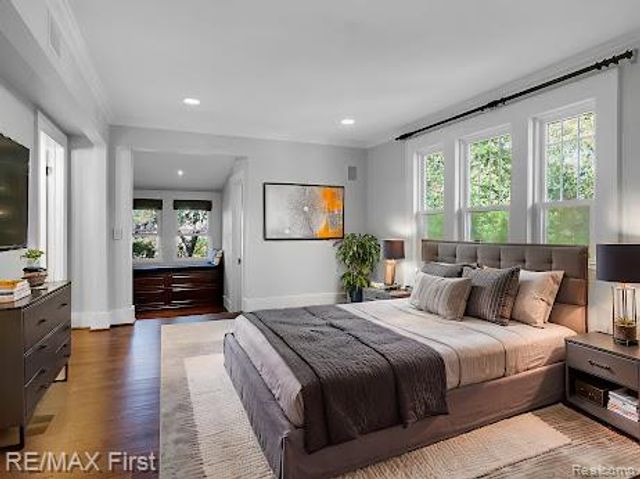 410 Crane Avenue, Royal Oak, MI 48067