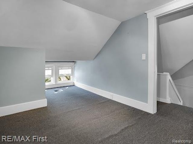 410 Crane Avenue, Royal Oak, MI 48067