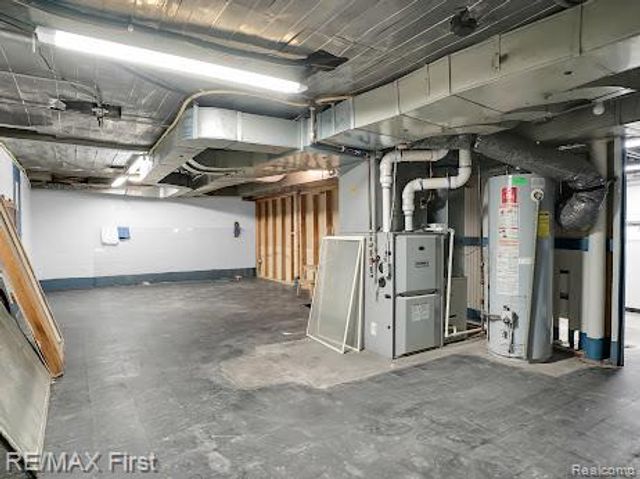 410 Crane Avenue, Royal Oak, MI 48067