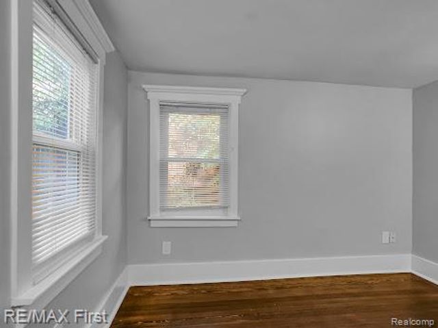 410 Crane Avenue, Royal Oak, MI 48067