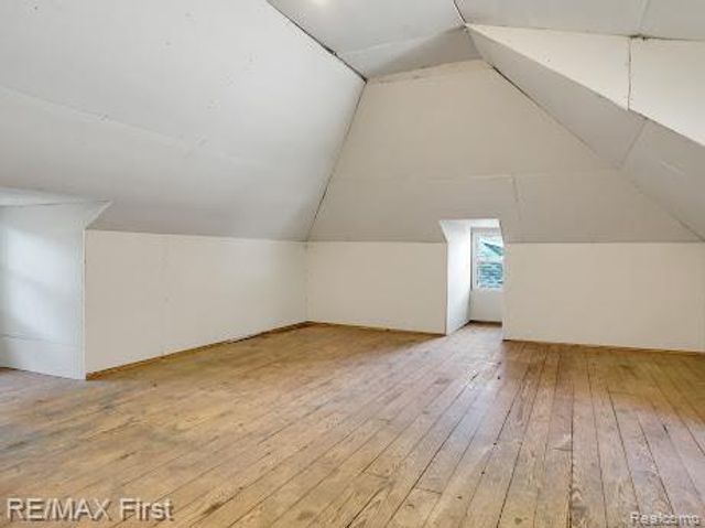 410 Crane Avenue, Royal Oak, MI 48067