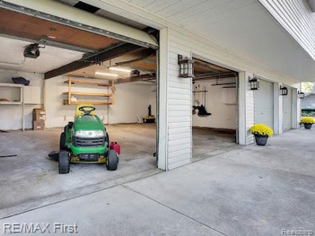 410 Crane Avenue, Royal Oak, MI 48067