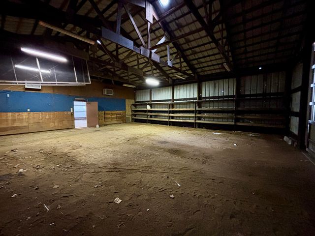 4350 S 200 E, Knox, IN 46534