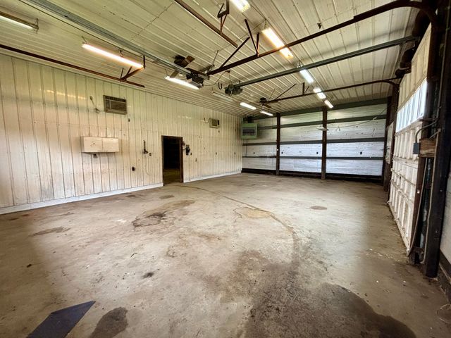 4350 S 200 E, Knox, IN 46534