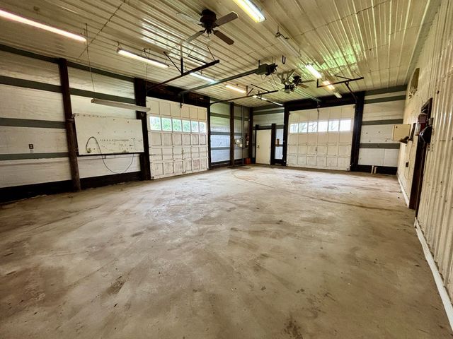4350 S 200 E, Knox, IN 46534