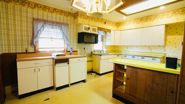 4350 S 200 E, Knox, IN 46534