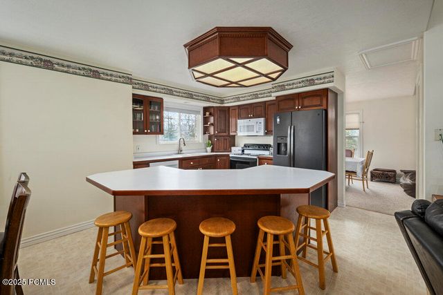 4851 E Lake Creek Road, Heber City, UT 84032