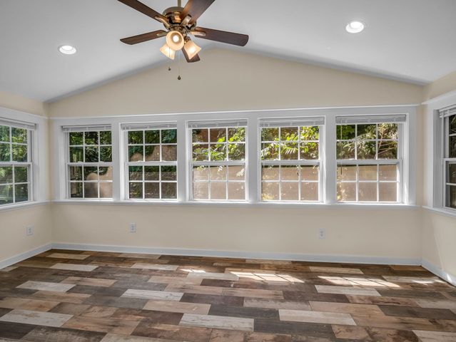 160 E Howard Street, Tryon, NC 28782