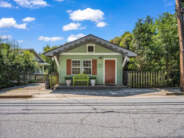 160 E Howard Street, Tryon, NC 28782