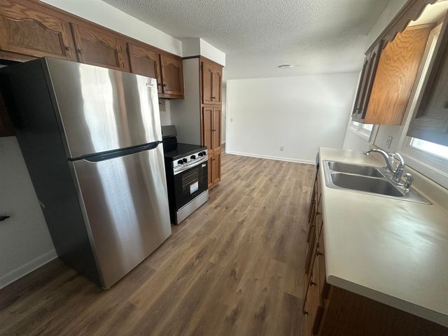 356 Tanglewood Drive, New Haven, IN 46774