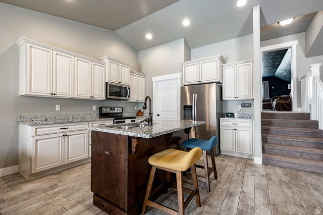 3256 W 700 S, Syracuse, UT 84075